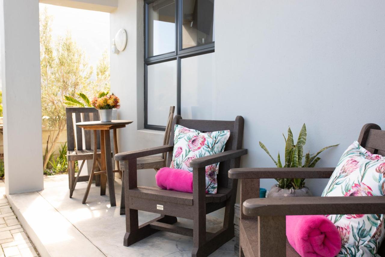 Malkopvlei Stay At Friends Economic Rooms מראה חיצוני תמונה